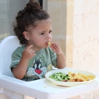 Meglepő tünetek is jelezhetnek ételallergiát gyermekeknél