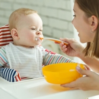 Súlyos betegséget jelezhet a „pókhas”  gyermekeknél