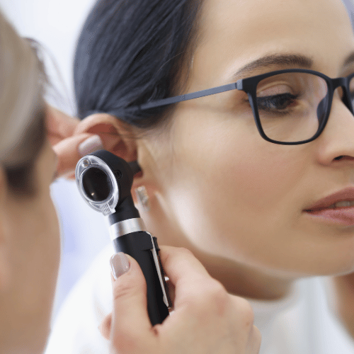 Heveny fülbetegségekkel forduljunk fül-orr-gégészhez!