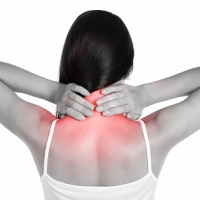 Fáj a nyaka? 7 tipp a fájdalom ellen