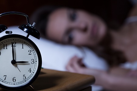 A meleg vagy alvásbetegség miatt nem alszik?
